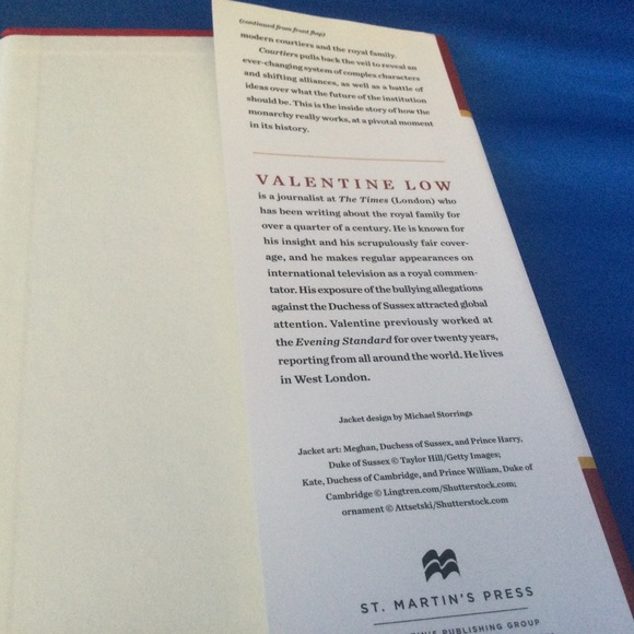 Courtiers Windsor Valentine Low Hardcover Book 1st Edition Royals - Picture 6 of 8